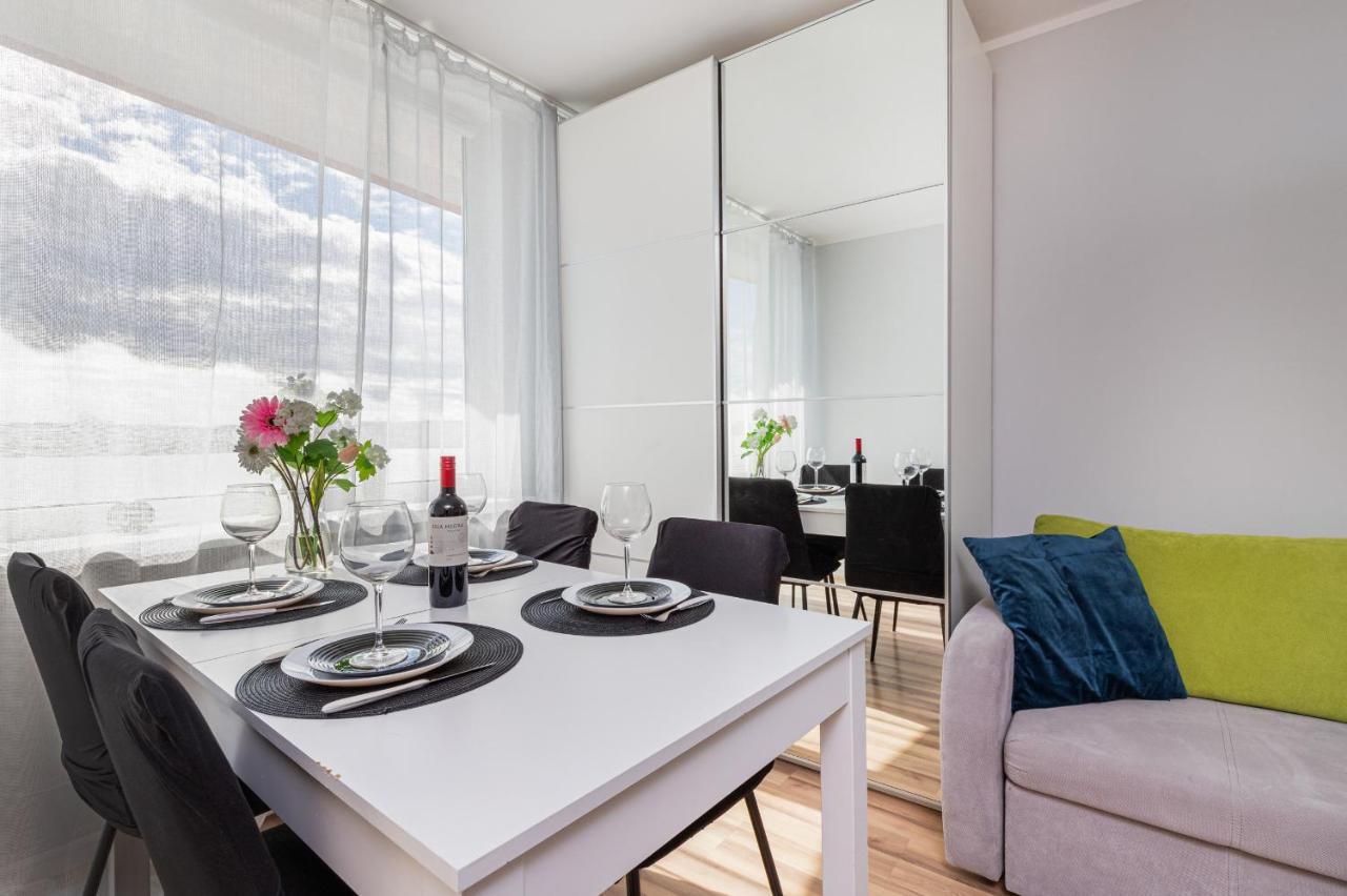 Seaview Apartment Gdansk Przymorze By Noclegi Renters Εξωτερικό φωτογραφία