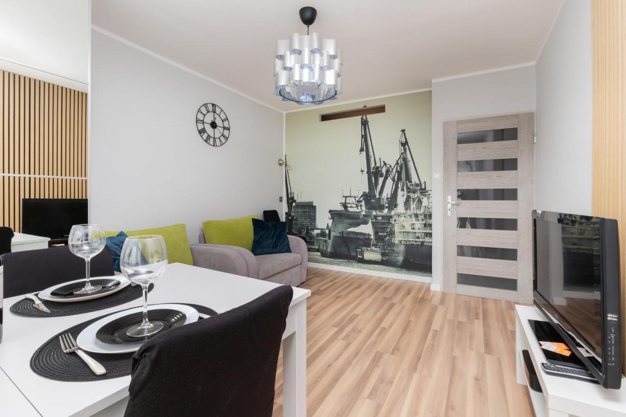 Seaview Apartment Gdansk Przymorze By Noclegi Renters Εξωτερικό φωτογραφία